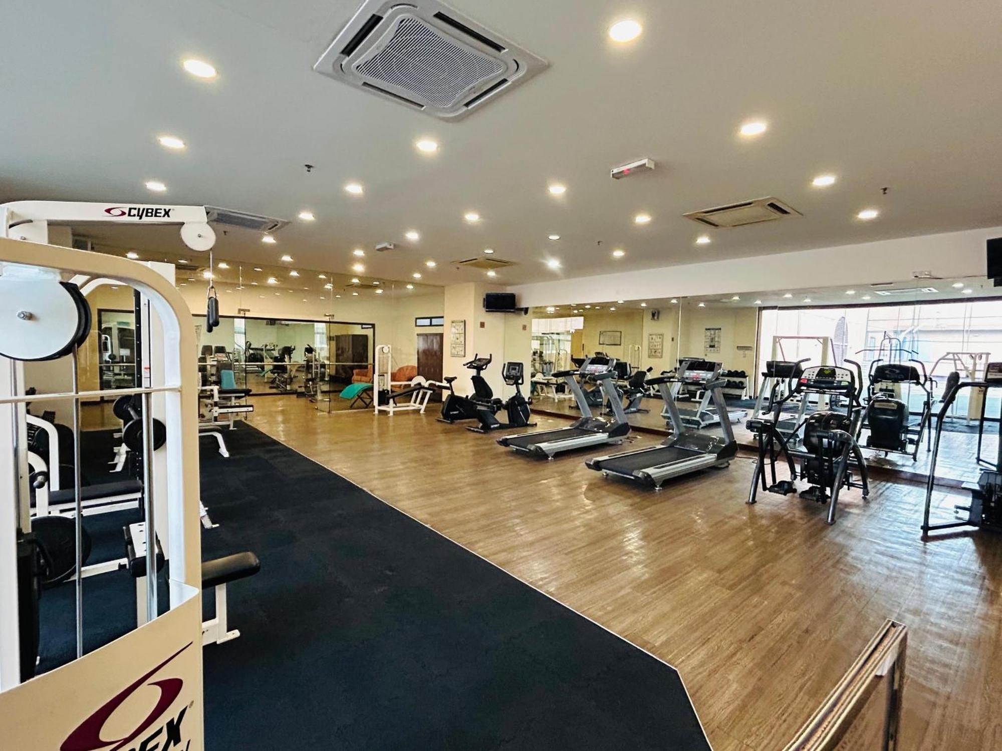 Apartment By Times Square Kl